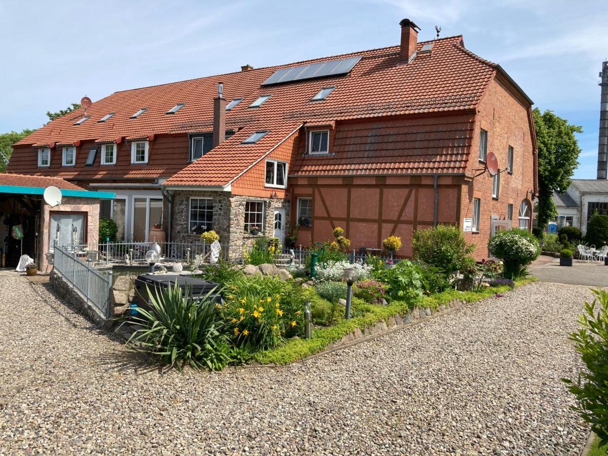 Landhausidyll Apartment Wohn- Und Schlafzimmer Klutz Buitenkant foto