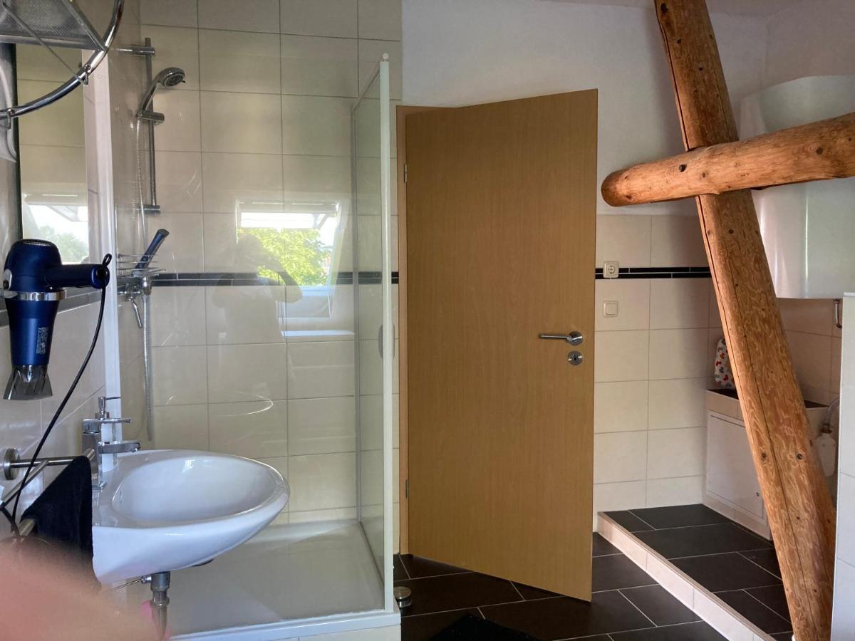 Landhausidyll Apartment Wohn- Und Schlafzimmer Klutz Buitenkant foto