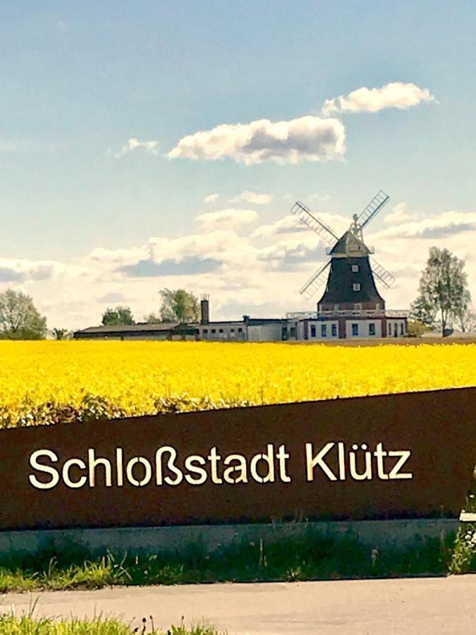 Landhausidyll Apartment Wohn- Und Schlafzimmer Klutz Buitenkant foto